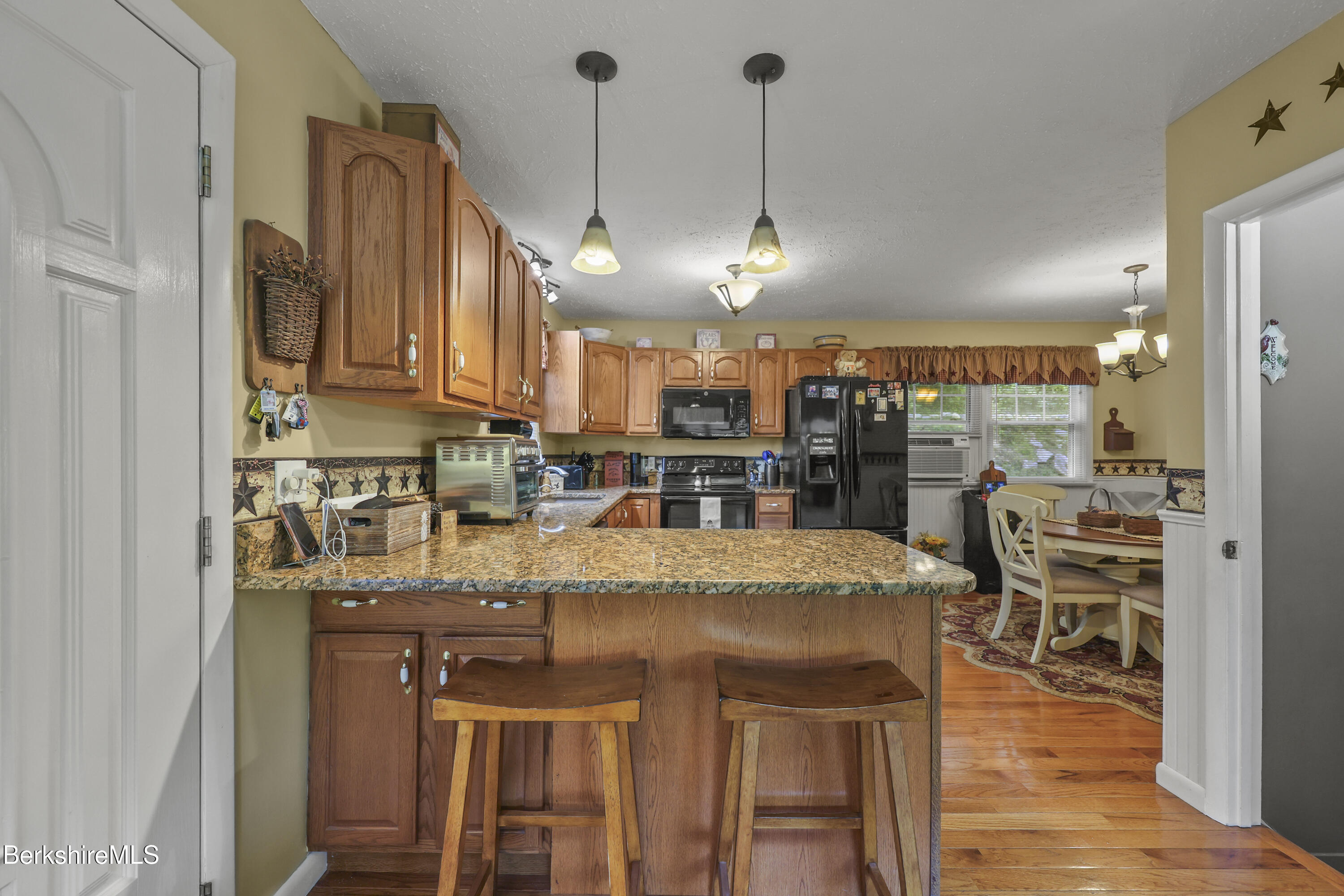 369 East Harbor Road Cheshire, MA 01225 - Photo 22 of 57 Kitchen