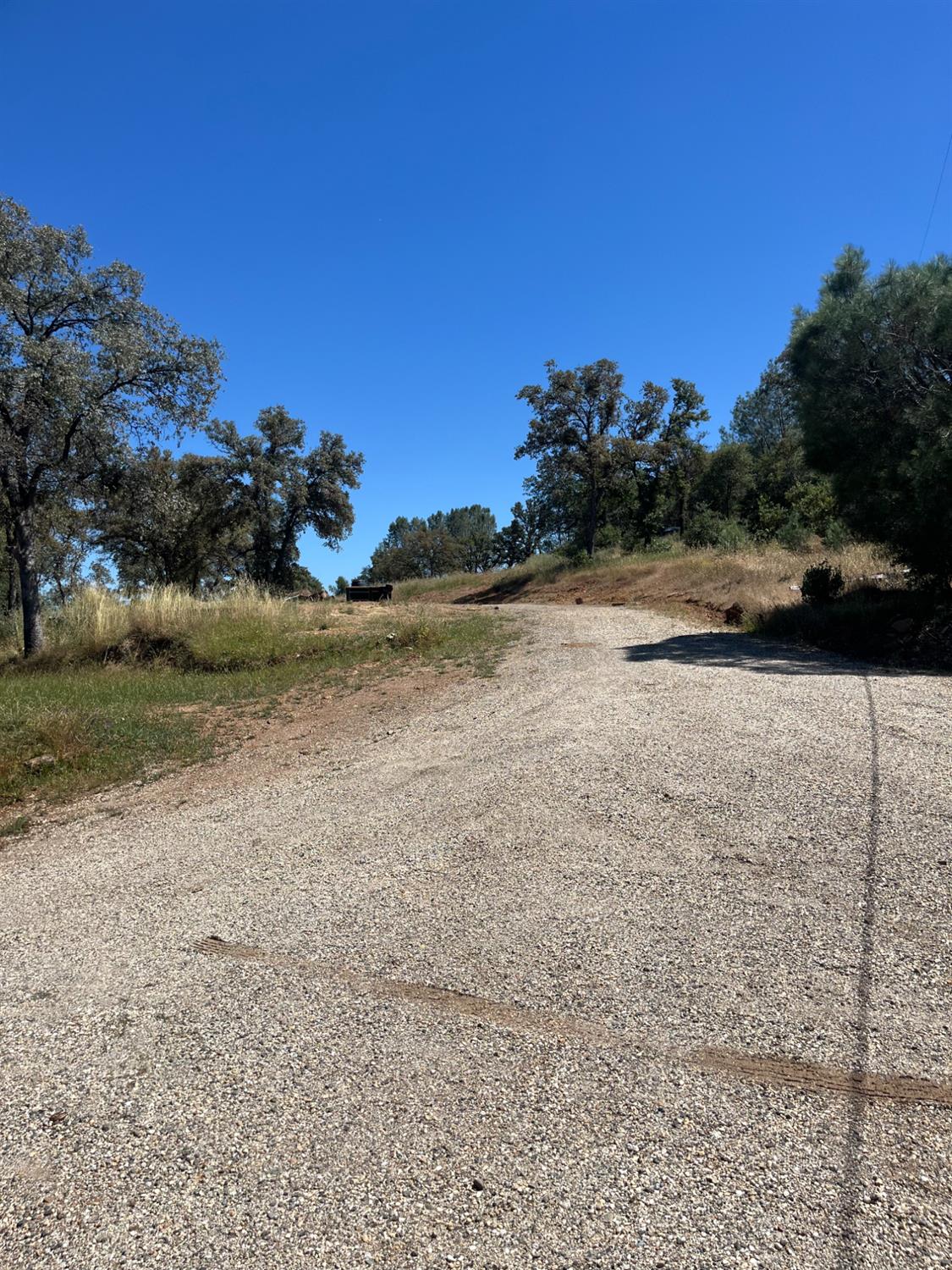 10811 Bell Road Penn Valley, CA 95946 - Photo 2 of 15