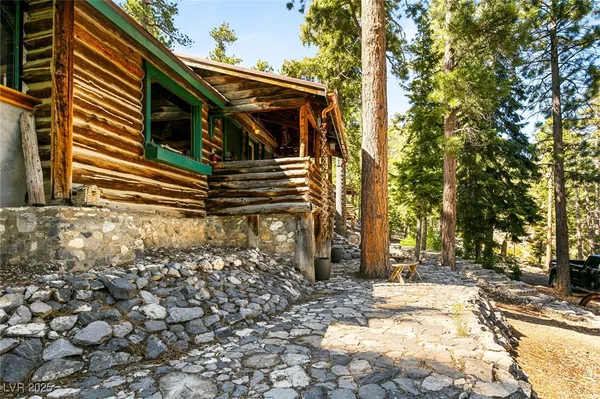 $4,400,000 | 4085 Cougar Ridge Trail, Mount Charleston, NV 89124