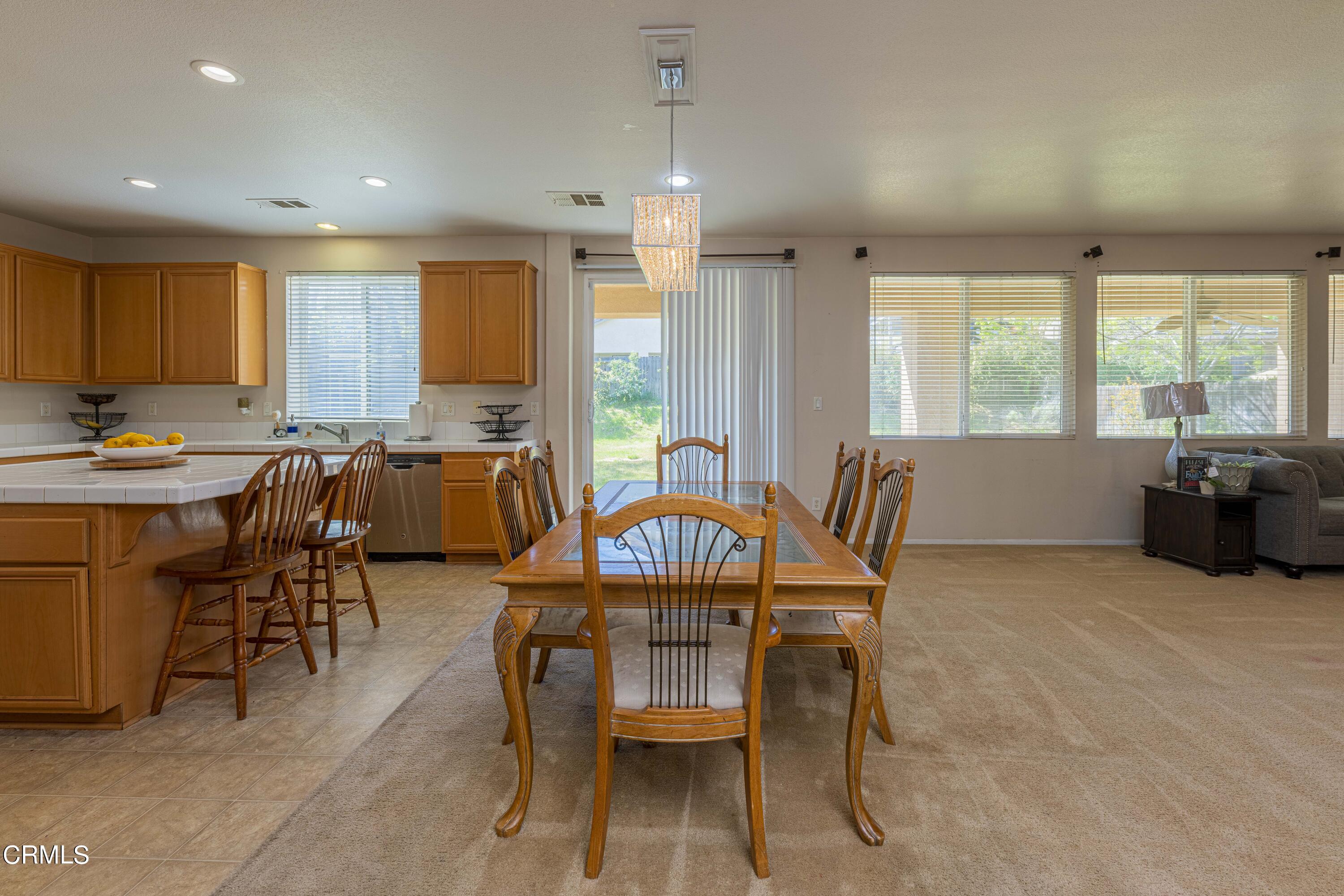 12405 Rambler Avenue Bakersfield, CA 93312 - Photo 10 of 45 34