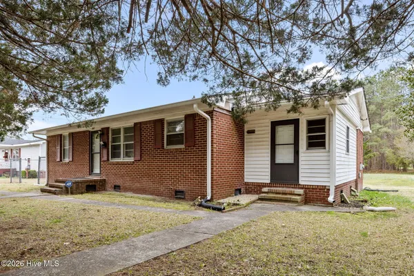 $99,000 | 207 South Cherry Lane, Windsor, NC 27983
