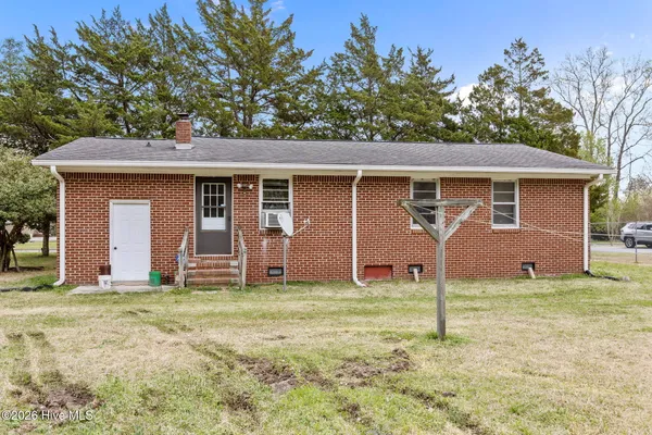 $99,000 | 207 South Cherry Lane, Windsor, NC 27983