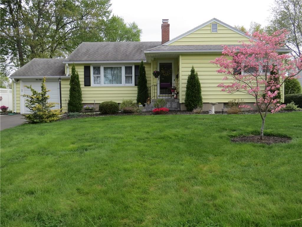 152 Dudley Road Wethersfield, CT 06109 - Photo 1 of 1 a front view of a house with a garden