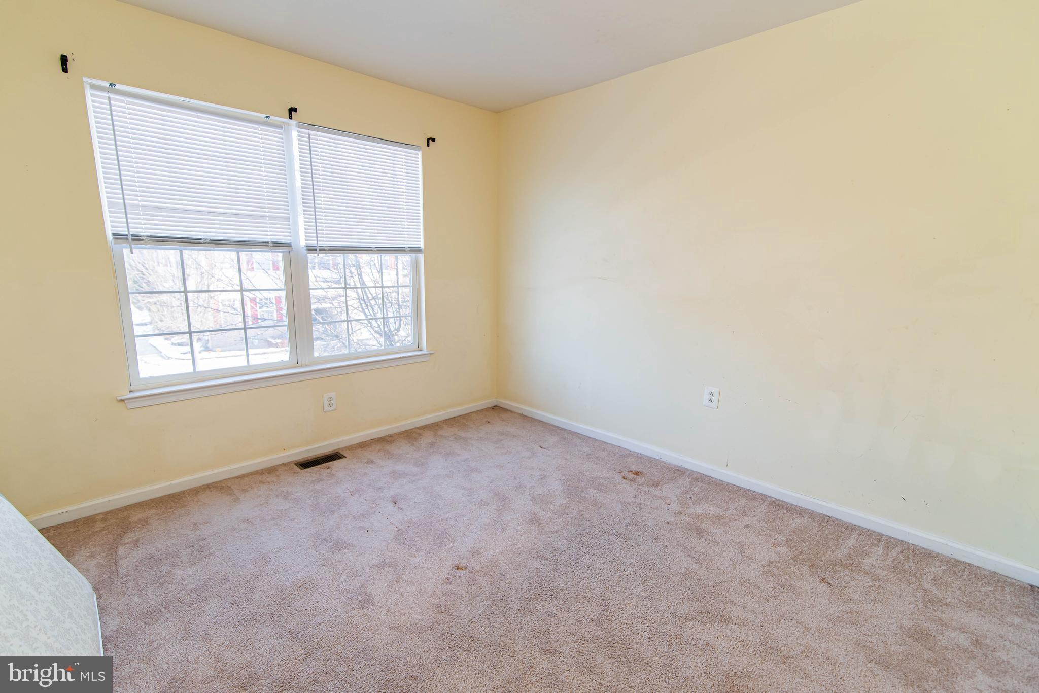 369 Wheatfield Circle Hatfield, PA 19440 - Photo 29 of 54 Bedroom 1