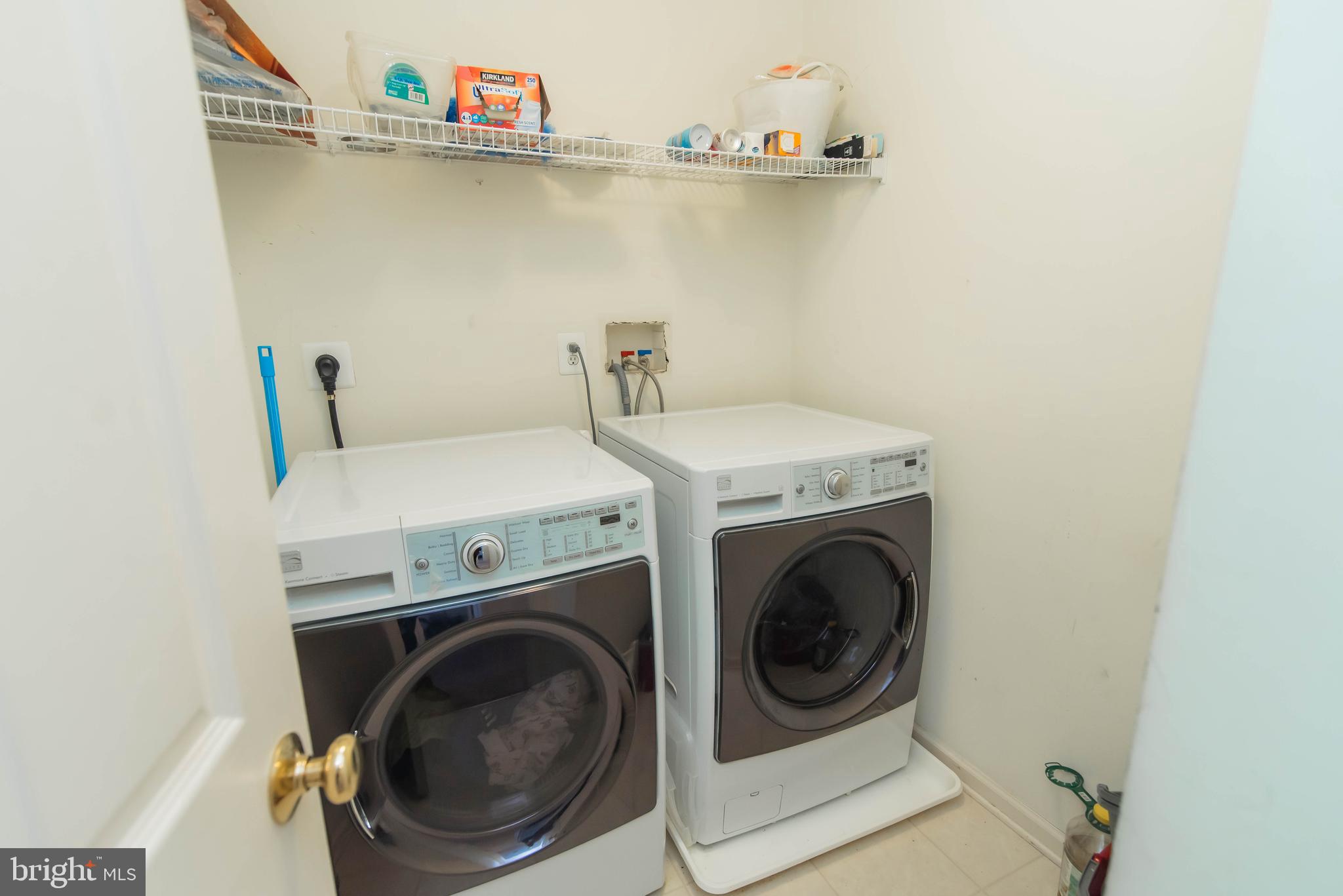 369 Wheatfield Circle Hatfield, PA 19440 - Photo 34 of 54 Laundry Room