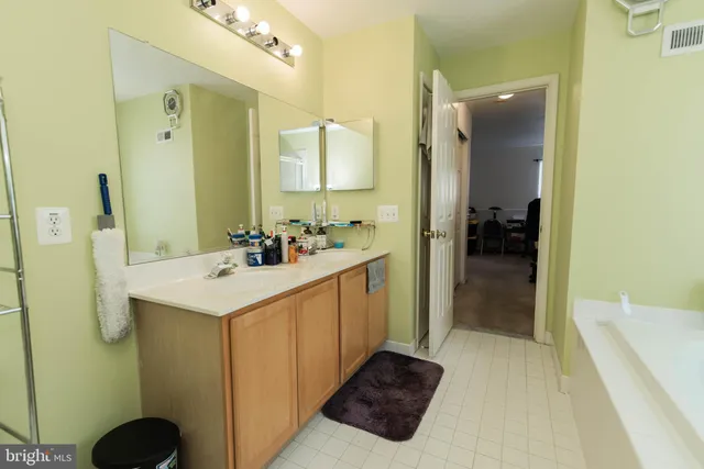 $499,000 | 369 Wheatfield Circle, Hatfield, PA 19440