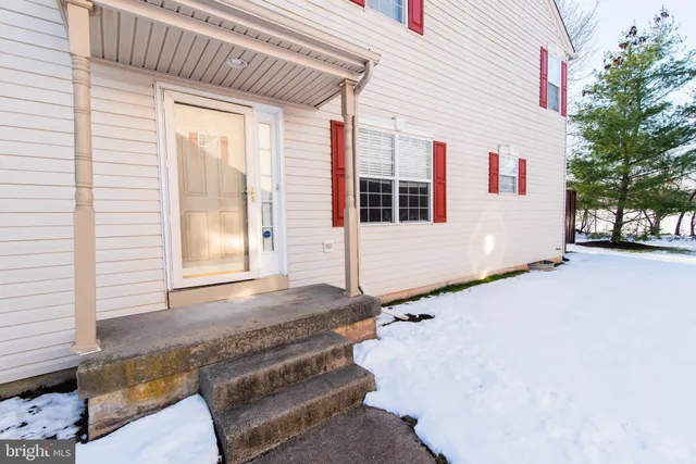 $499,000 | 369 Wheatfield Circle, Hatfield, PA 19440