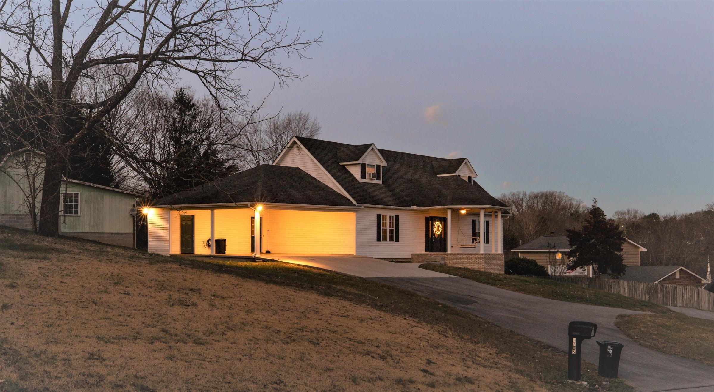 1706 Loop Road La Follette, TN 37766 - Photo 2 of 34 Twilight Loop Rd
