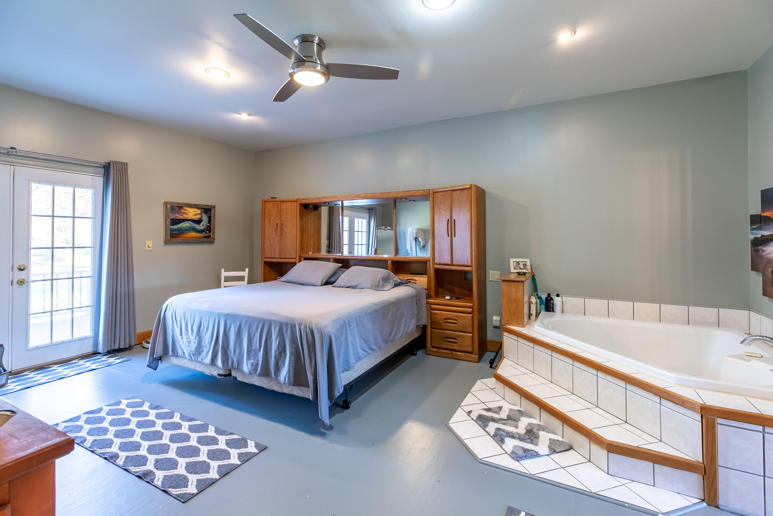 1706 Loop Road La Follette, TN 37766 - Photo 11 of 34 Master suite