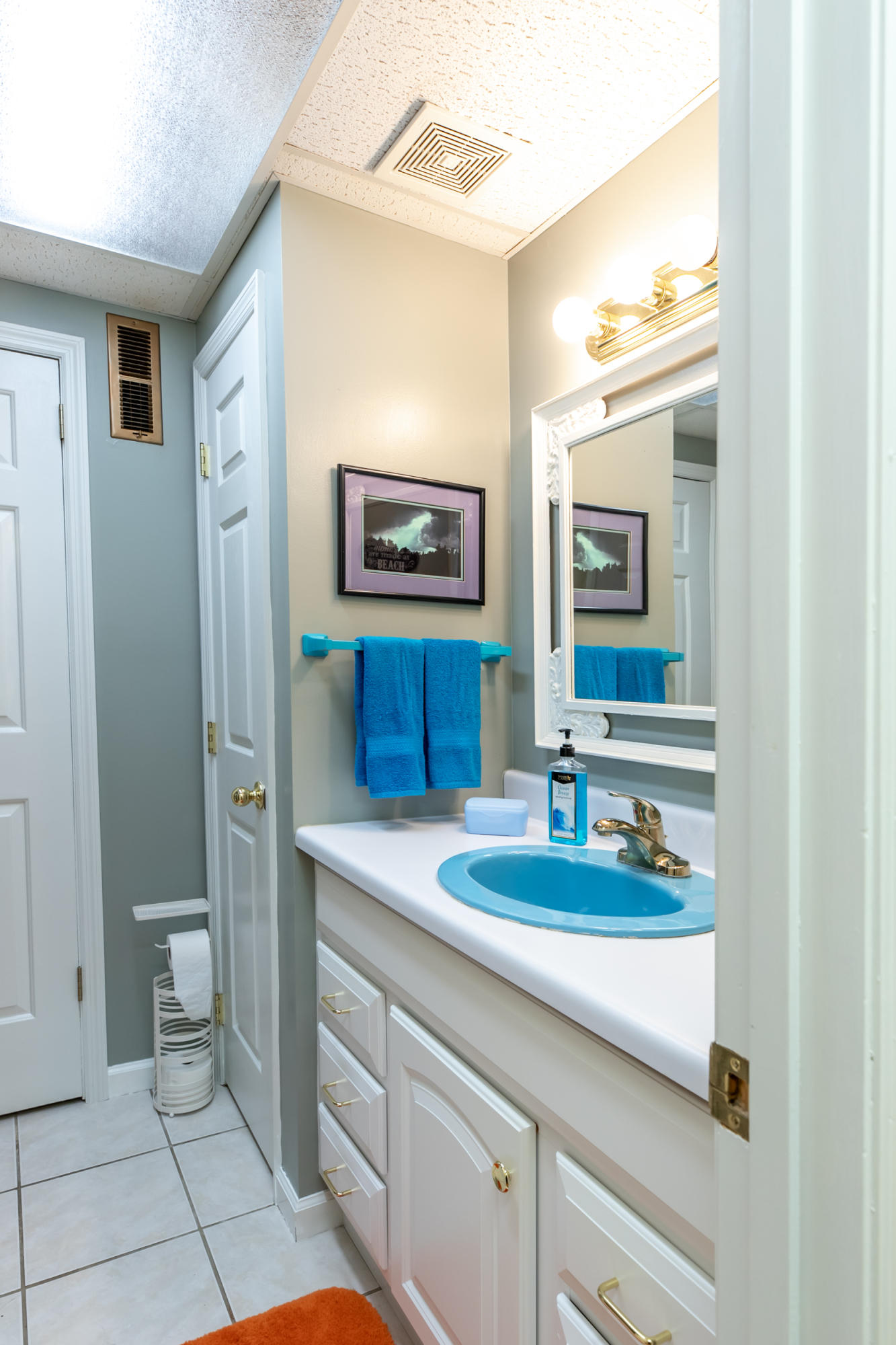 1706 Loop Road La Follette, TN 37766 - Photo 28 of 34 Bathroom downstairs