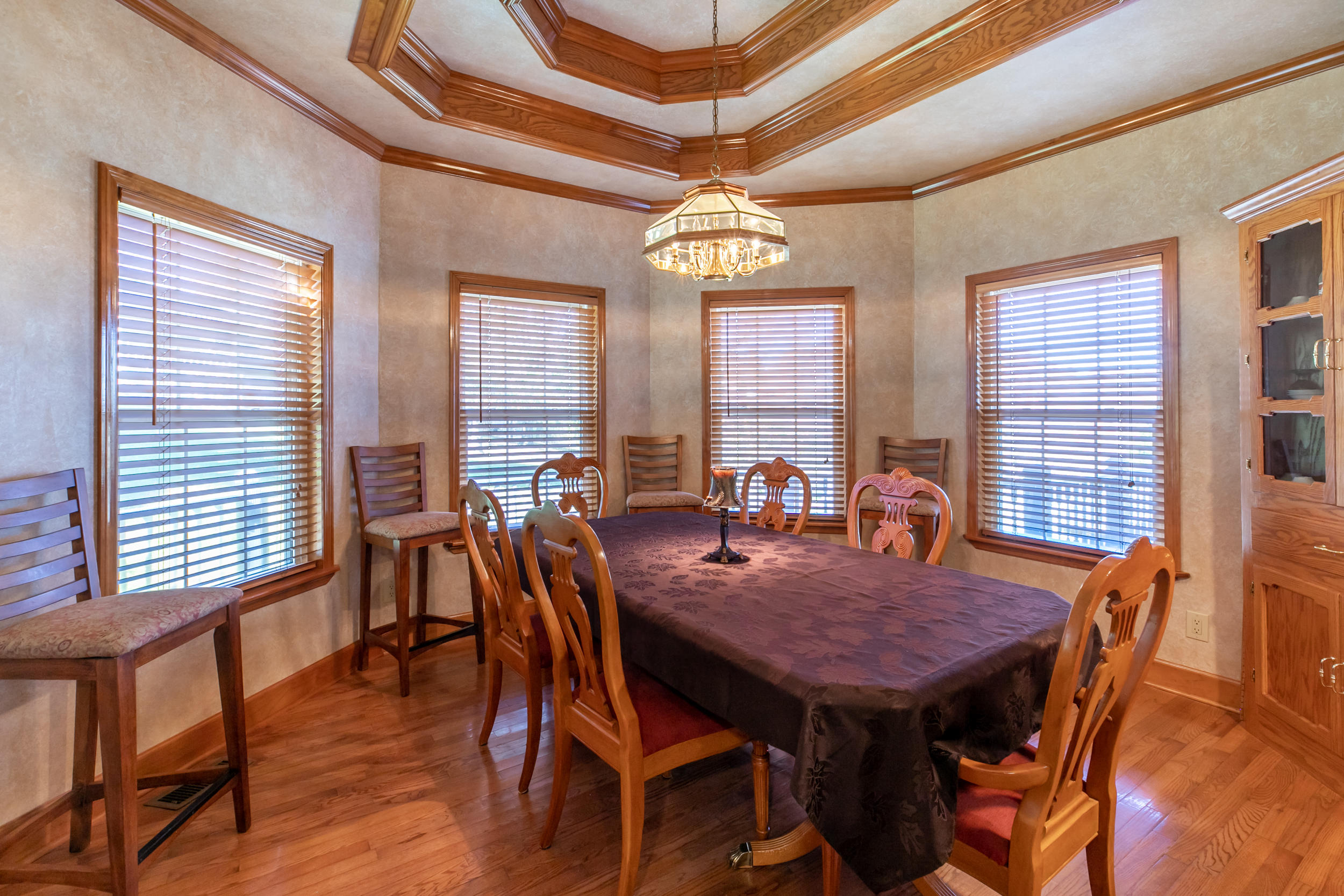 1706 Loop Road La Follette, TN 37766 - Photo 10 of 34 Dining Room