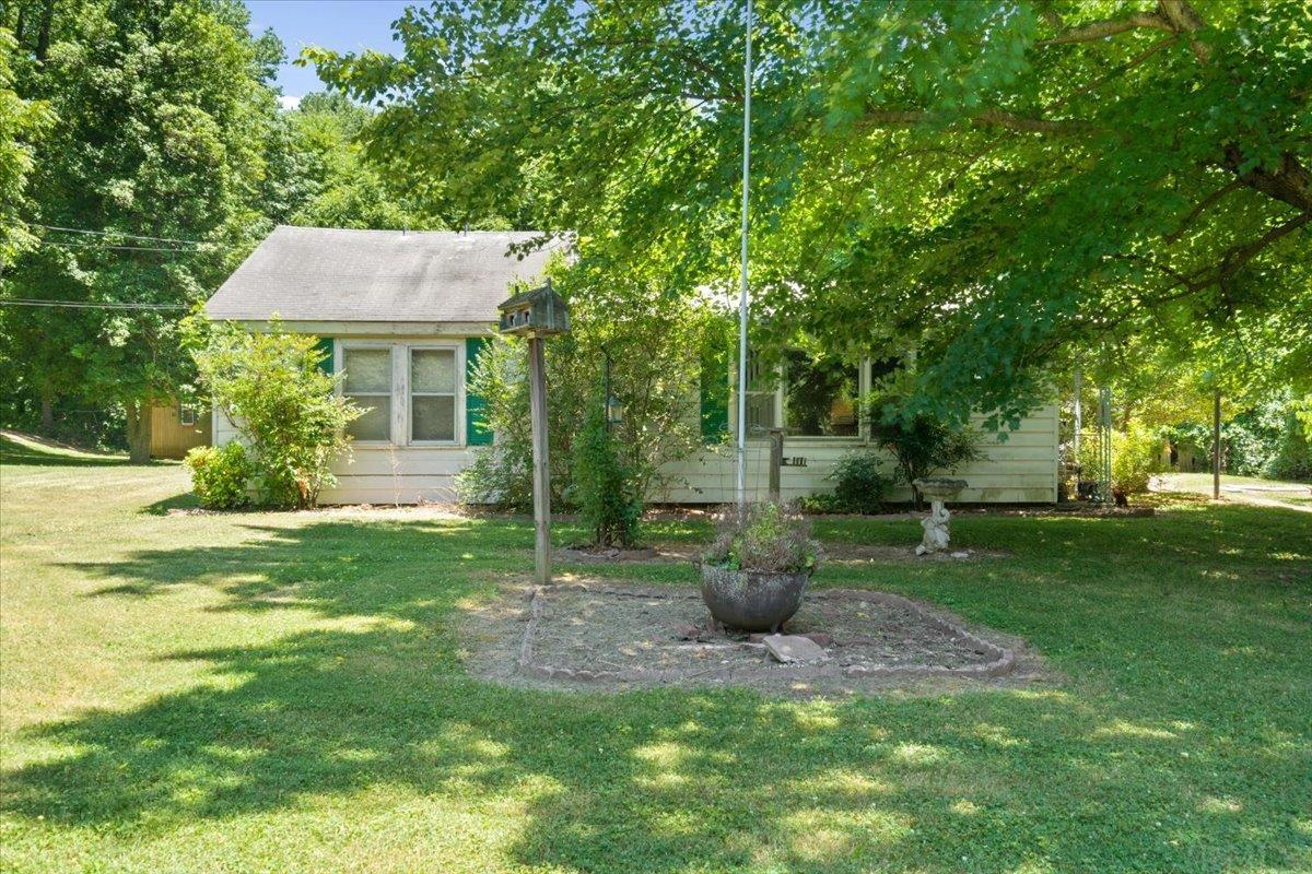 2466 Fuquay Road Newburgh, IN 47630 - Photo 1 of 25