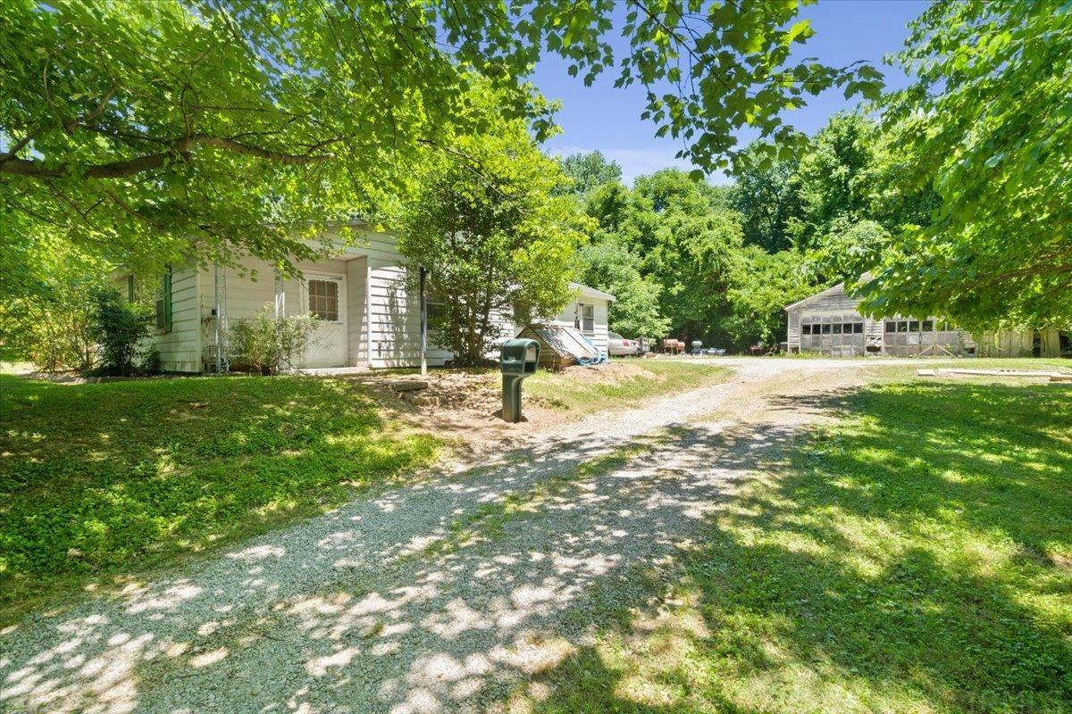 2466 Fuquay Road Newburgh, IN 47630 - Photo 2 of 25