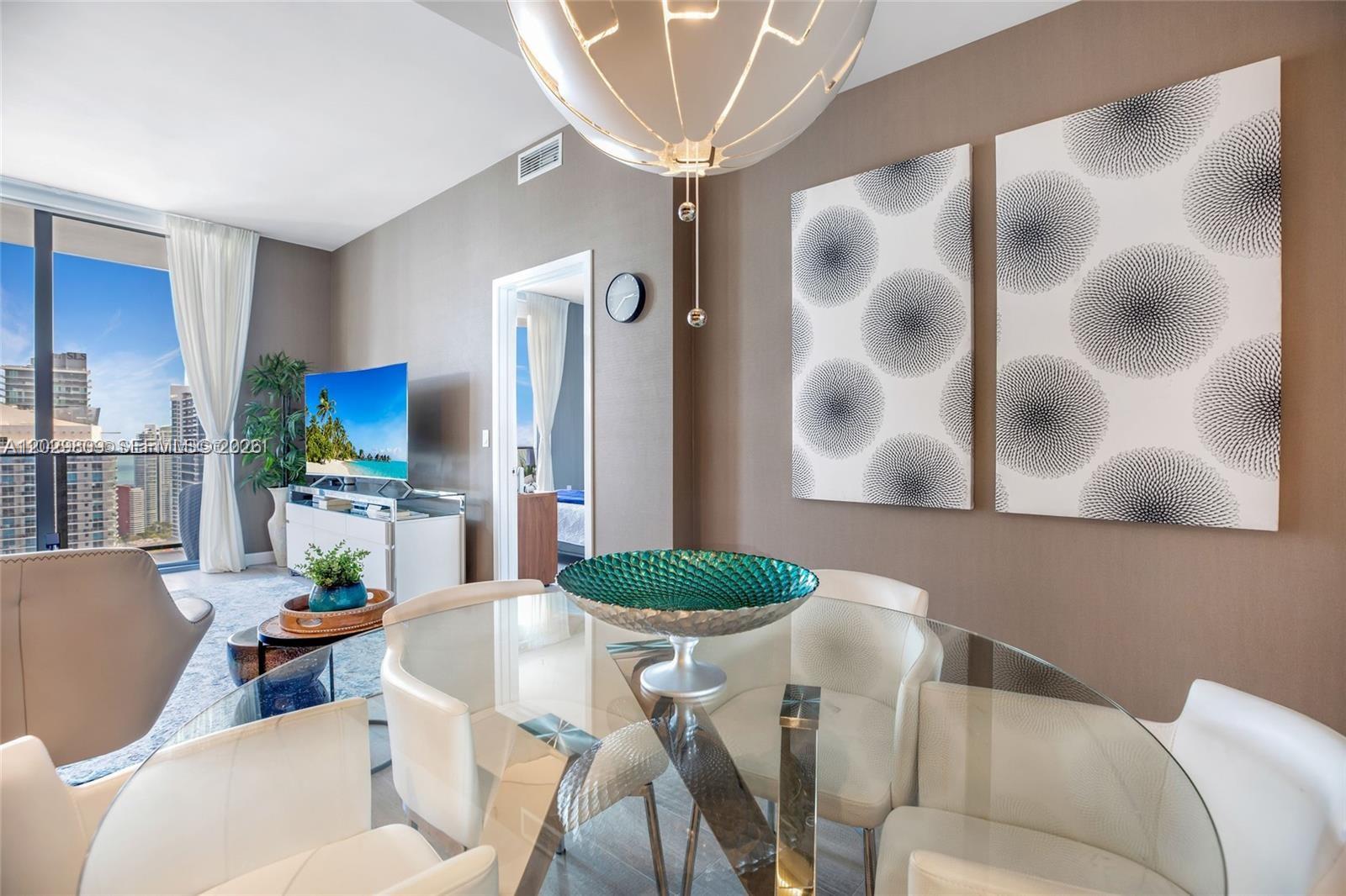 45 Southwest 9th Street, Unit 4204 Miami, FL 33130 - Photo 16 of 35