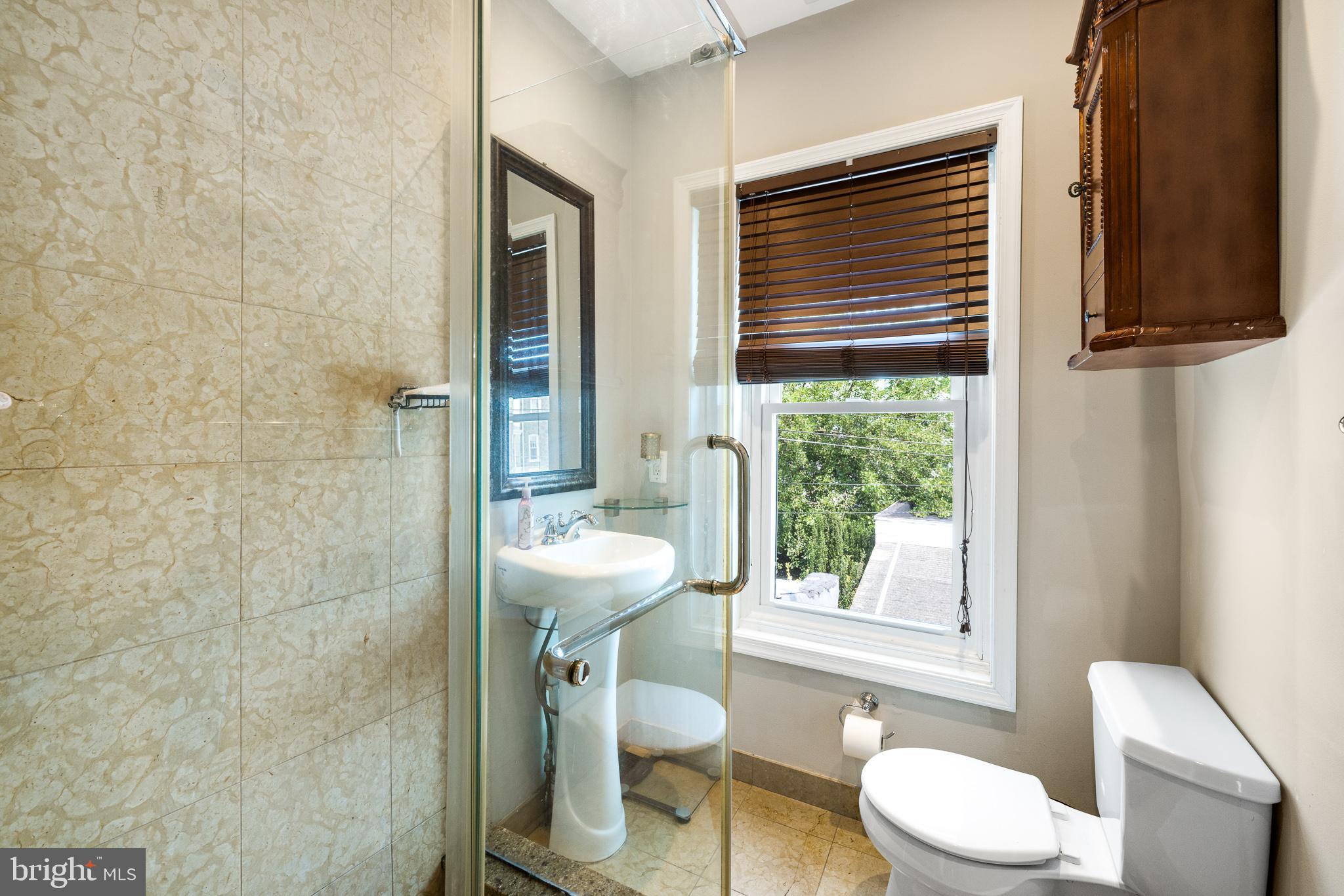 430 Roxborough Avenue Philadelphia, PA 19128 - Photo 13 of 29