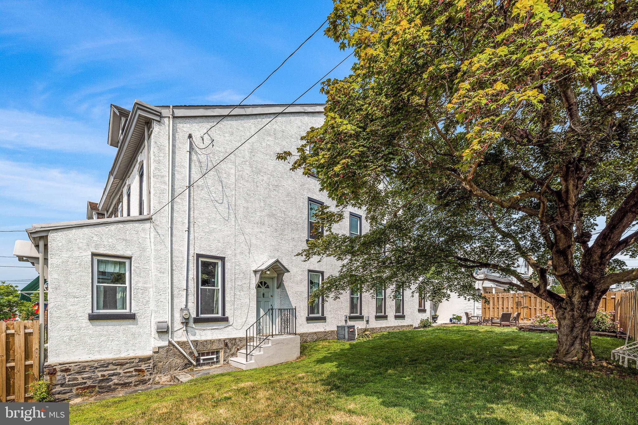 430 Roxborough Avenue Philadelphia, PA 19128 - Photo 25 of 29