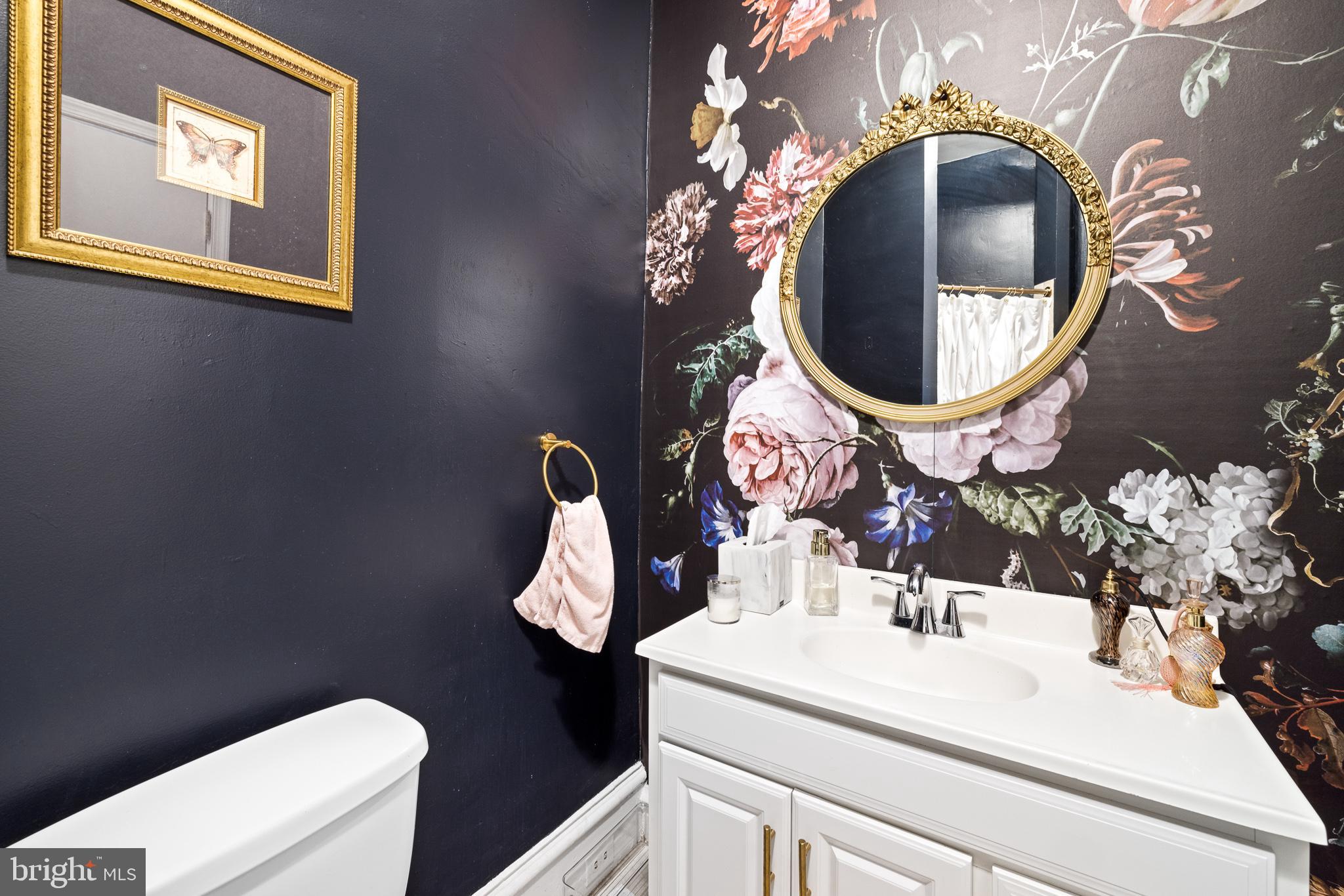 430 Roxborough Avenue Philadelphia, PA 19128 - Photo 6 of 29