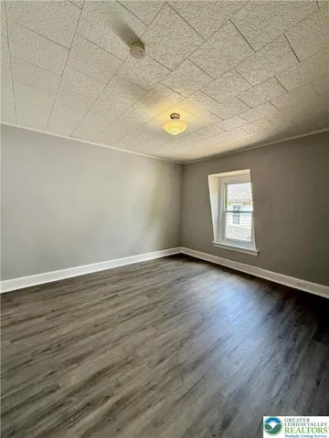 $1,550 | 720 Park Street, Whitehall, PA 18052