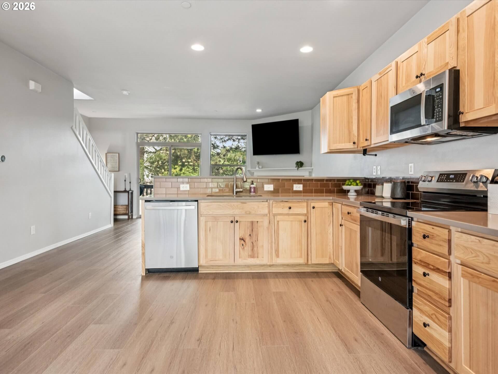 15545 Southwest Stone Ridge Circle Beaverton, OR 97007 - Photo 8 of 30