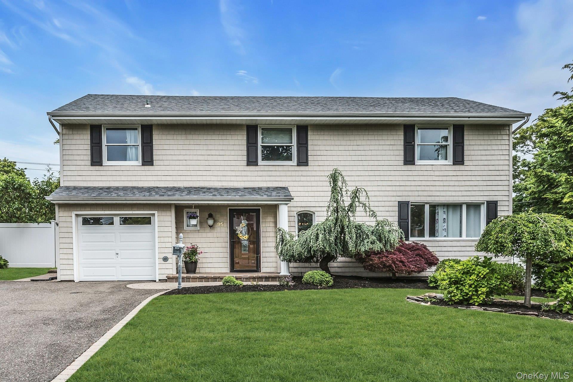 95 Rumford Road Kings Park, NY 11754 - Photo 1 of 31