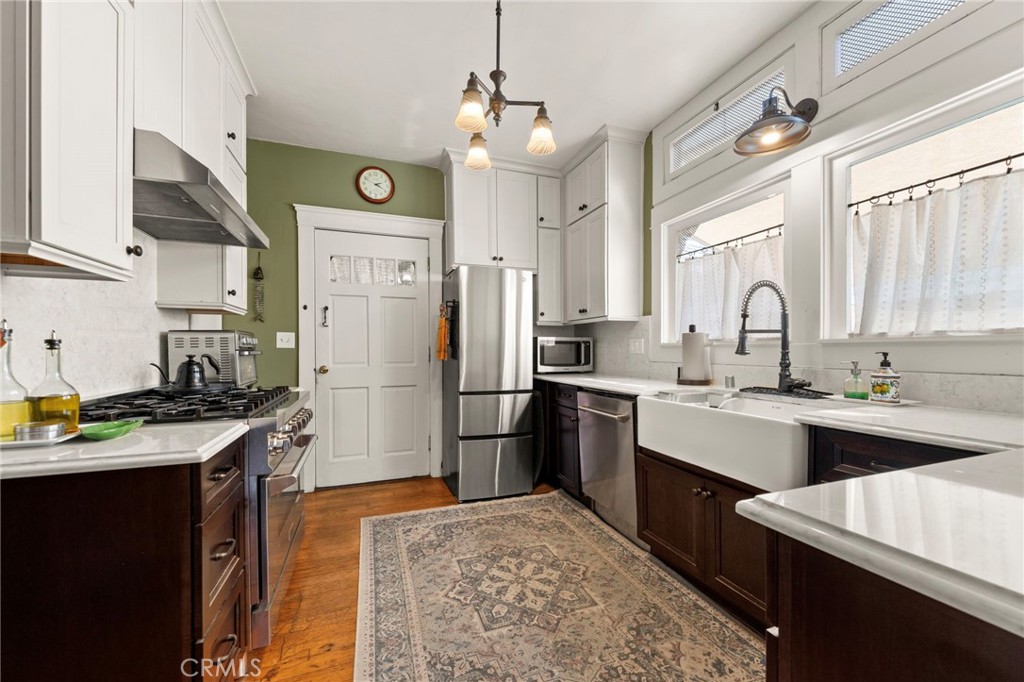 628 West 10th Street Long Beach, CA 90813 - Photo 23 of 74