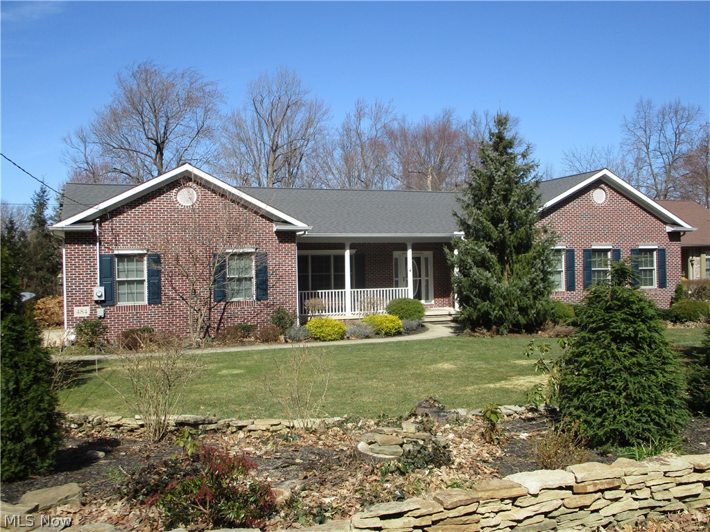 484 Barrington Ridge Road Painesville, OH 44077 - Photo 1 of 35