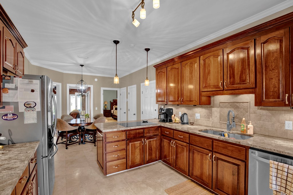 201 Inverness Drive Dothan, AL 36305 - Photo 16 of 35 Gallery Image 16