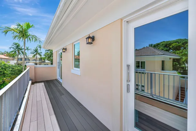 $2,999,999 | 2940 Marys Way, Palm Beach Gardens, FL 33410