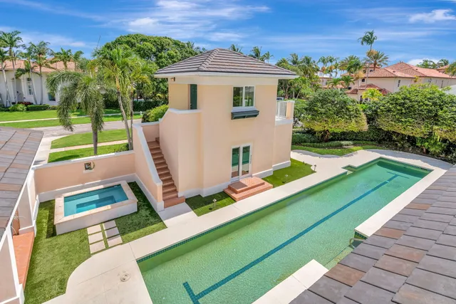 $2,999,999 | 2940 Marys Way, Palm Beach Gardens, FL 33410