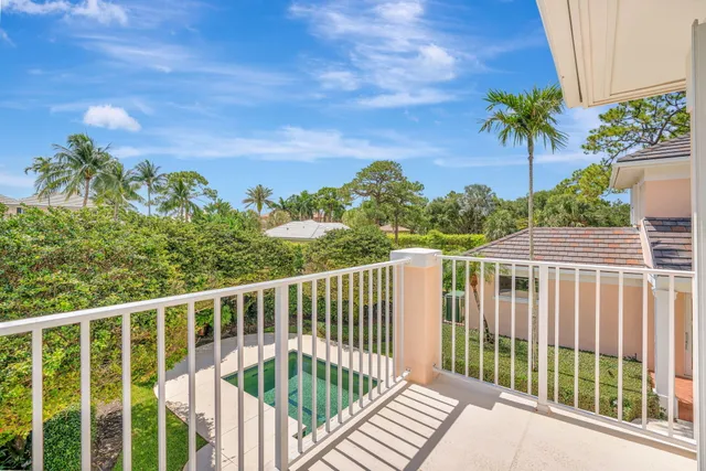 $2,999,999 | 2940 Marys Way, Palm Beach Gardens, FL 33410