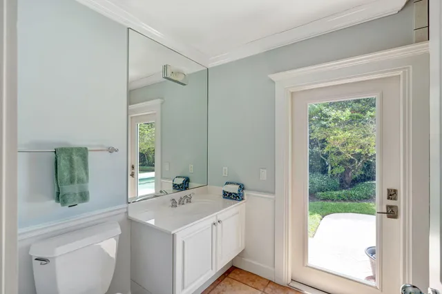 $2,999,999 | 2940 Marys Way, Palm Beach Gardens, FL 33410