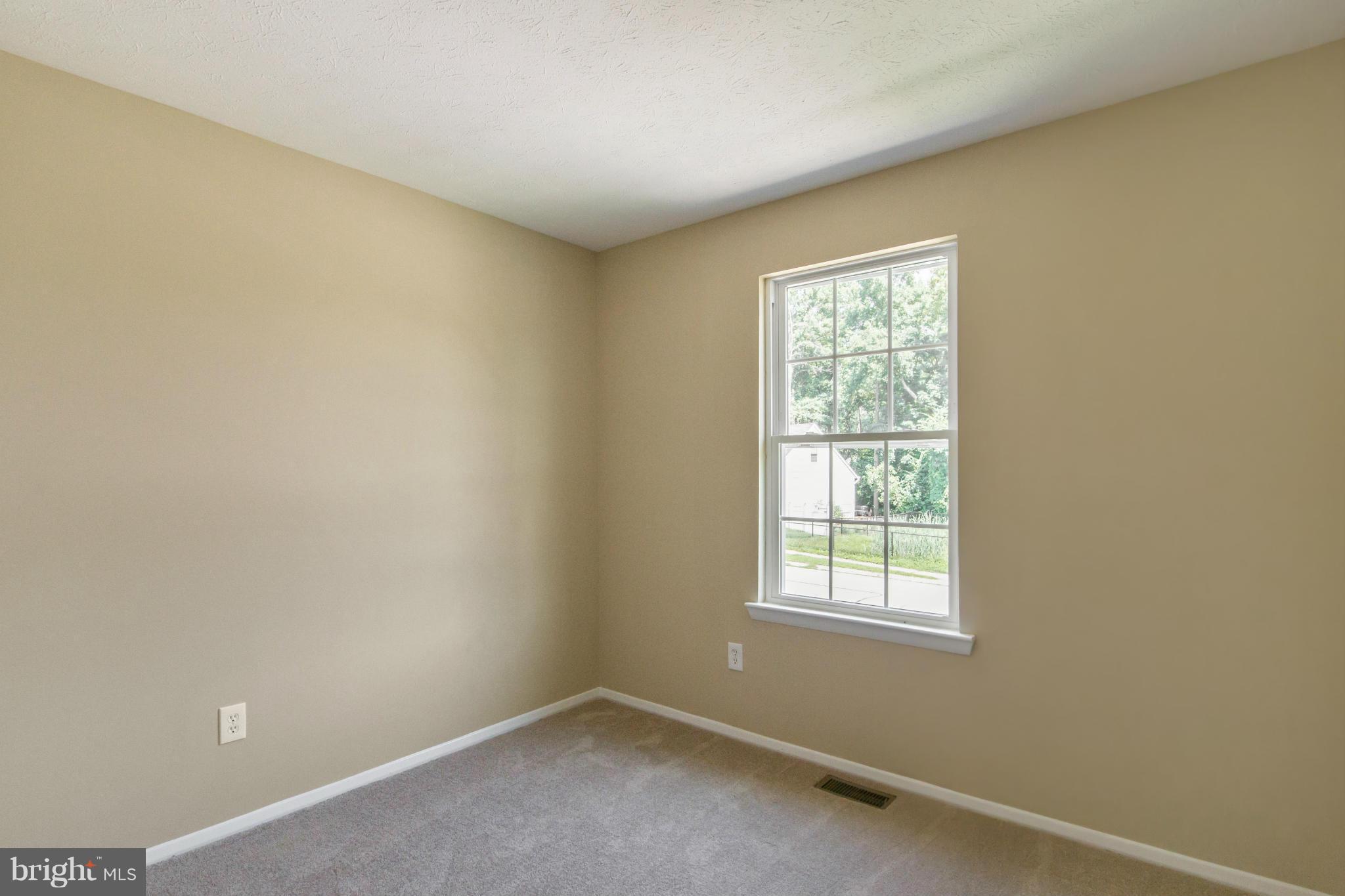 8013 Pine Ridge Road Pasadena, MD 21122 - Photo 19 of 30 Bedroom