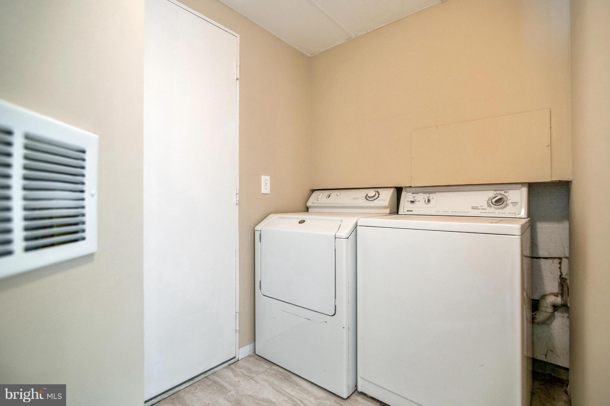8013 Pine Ridge Road Pasadena, MD 21122 - Photo 27 of 30 Interior (General)