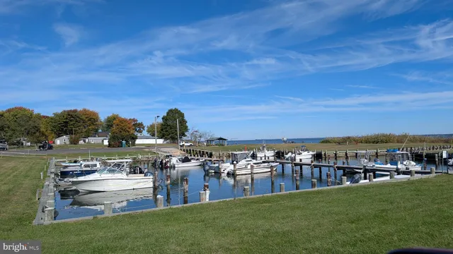 $2,800 | 922 Petinot Place, Stevensville, MD 21666