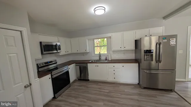 $2,800 | 922 Petinot Place, Stevensville, MD 21666