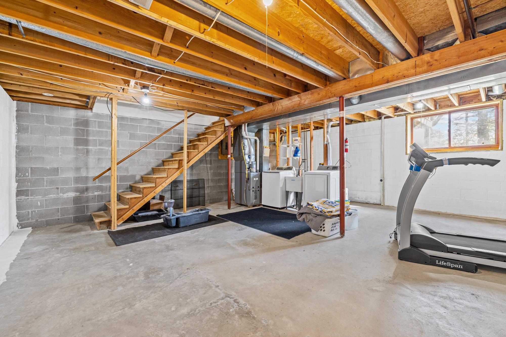 528 Hunter Hill Road Hudson, WI 54016 - Photo 27 of 36