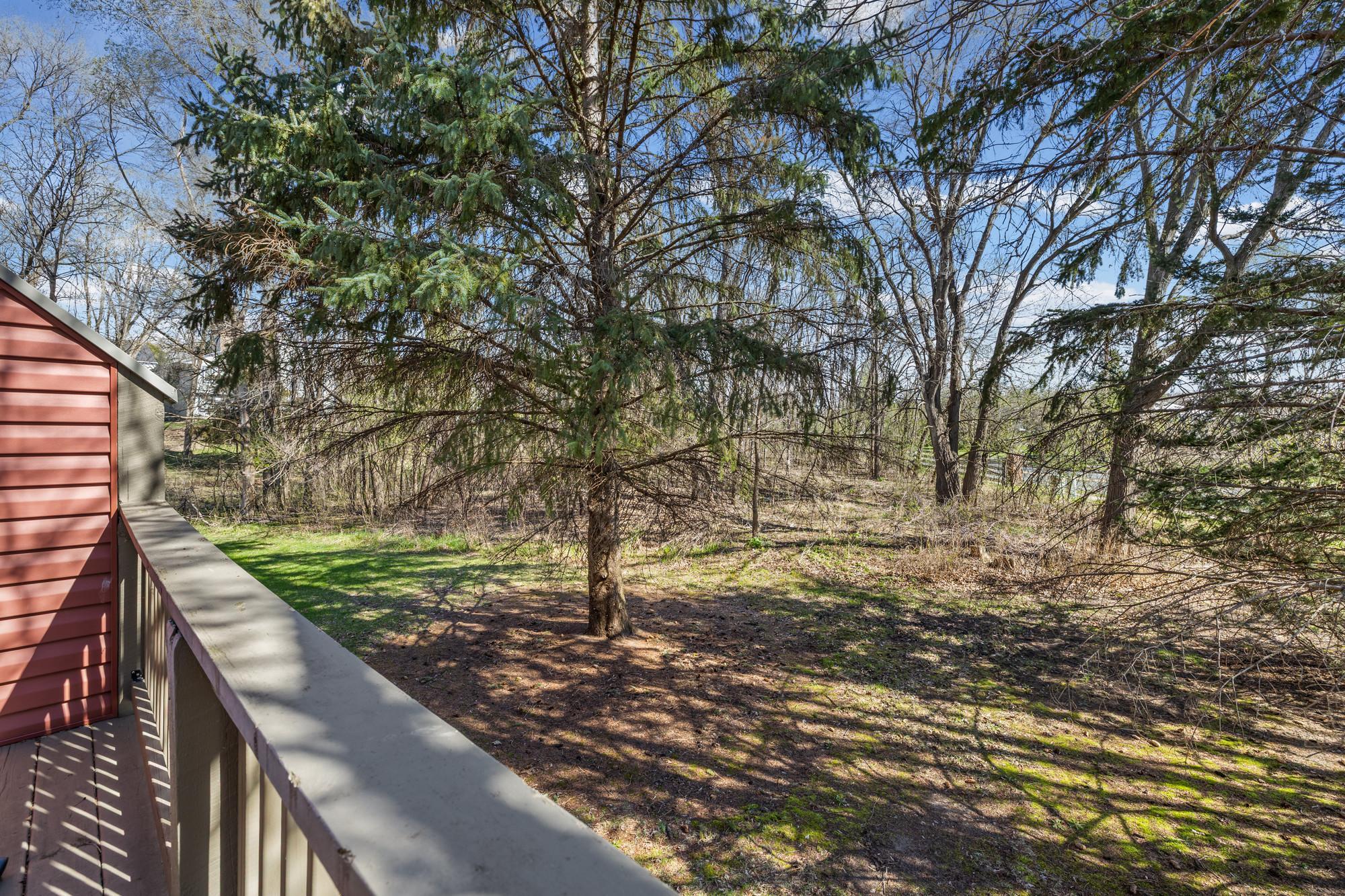 528 Hunter Hill Road Hudson, WI 54016 - Photo 30 of 36