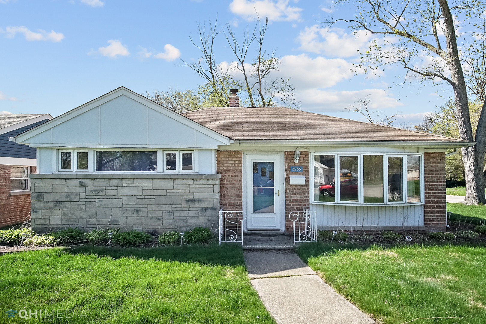 2255 Hawthorne Road Homewood, IL 60430 - Photo 1 of 18