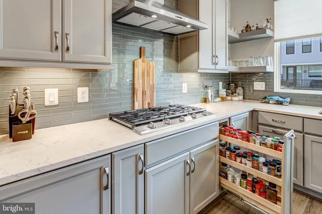 $855,000 | 13717 Course View Way, Woodbridge, VA 22191