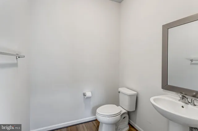 $855,000 | 13717 Course View Way, Woodbridge, VA 22191