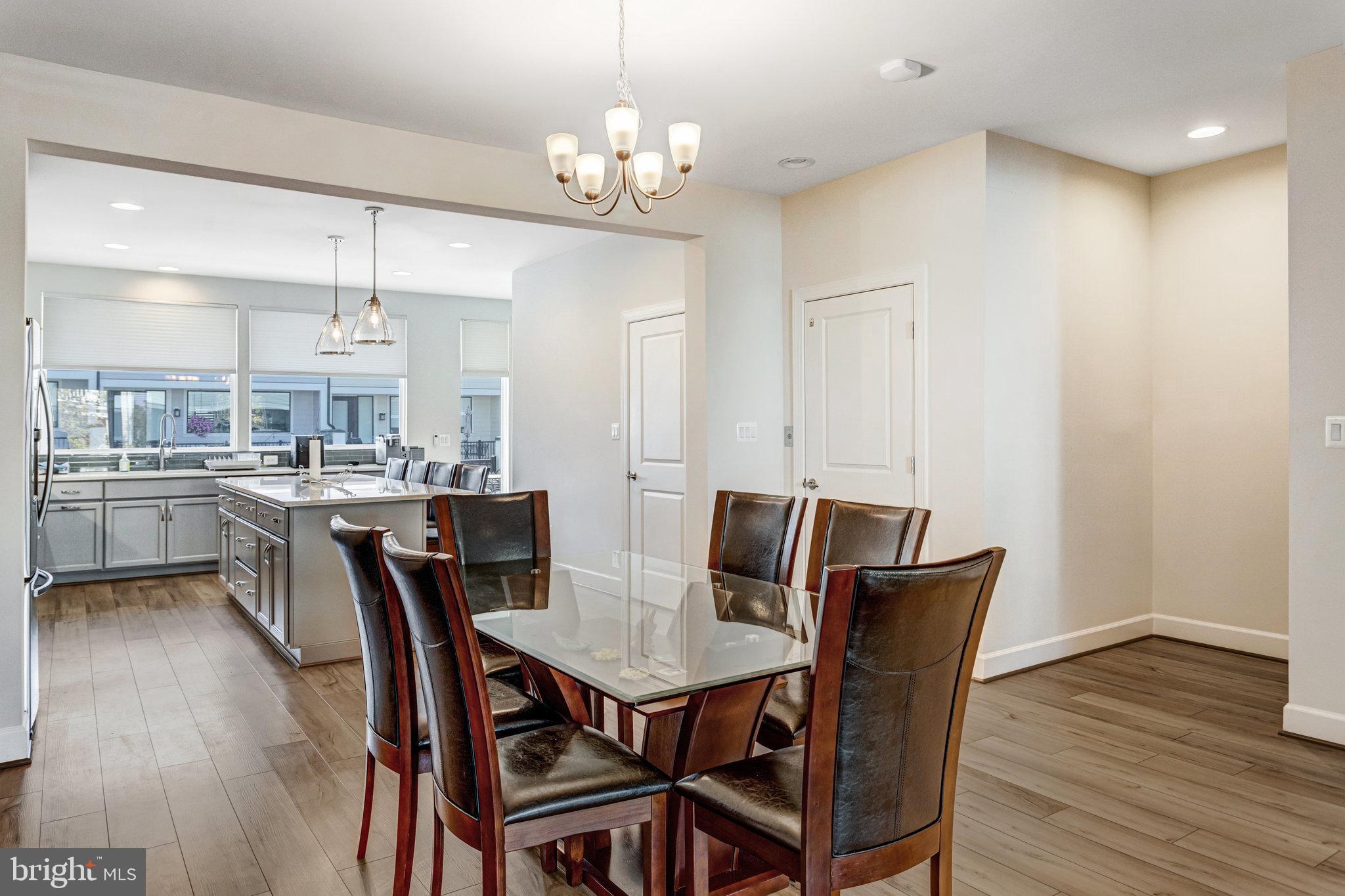 13717 Course View Way Woodbridge, VA 22191 - Photo 19 of 47 Dining Room