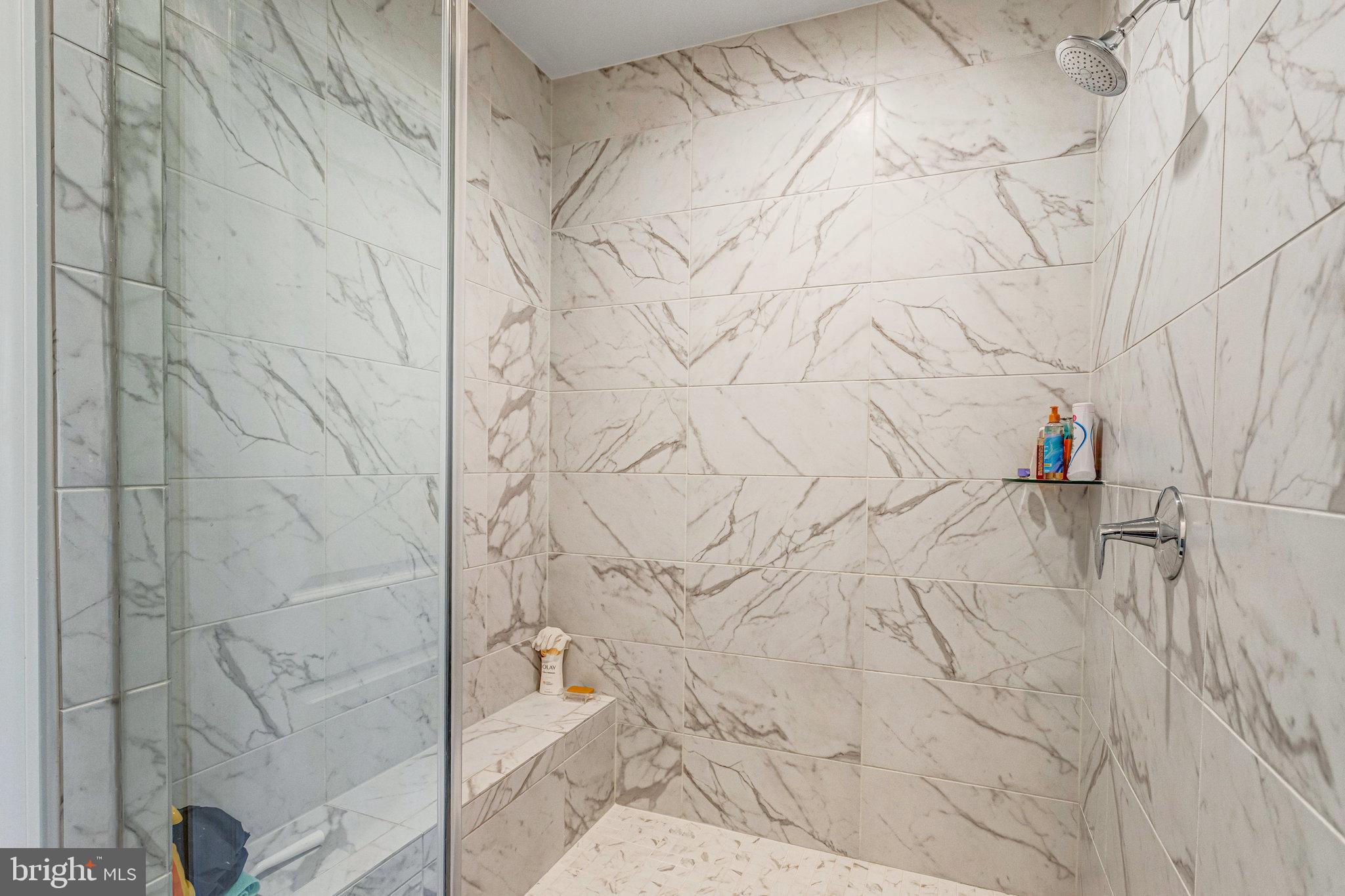 13717 Course View Way Woodbridge, VA 22191 - Photo 28 of 47 Ensuite Frameless Door Shower