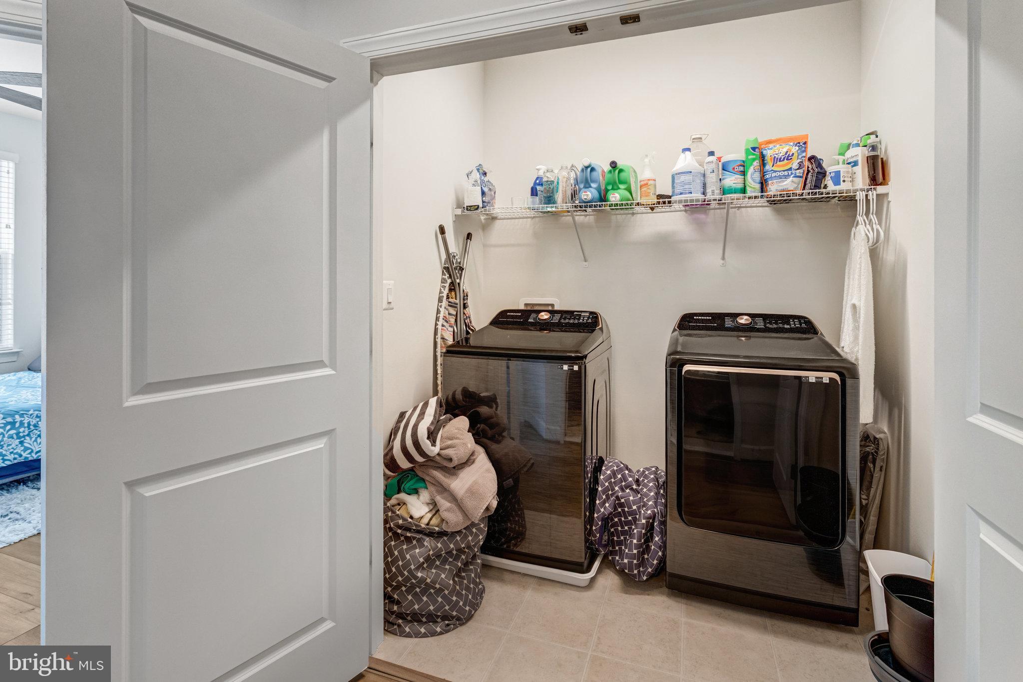 13717 Course View Way Woodbridge, VA 22191 - Photo 30 of 47 Laundry Room
