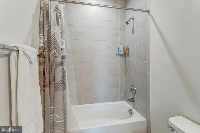 $855,000 | 13717 Course View Way, Woodbridge, VA 22191