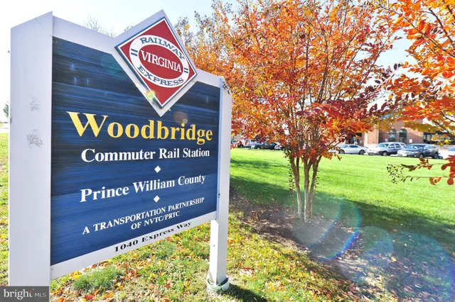 $855,000 | 13717 Course View Way, Woodbridge, VA 22191