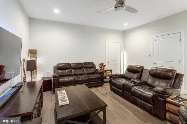 $855,000 | 13717 Course View Way, Woodbridge, VA 22191