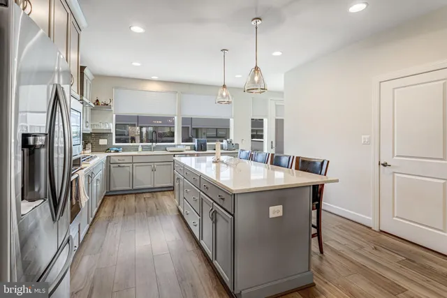 $855,000 | 13717 Course View Way, Woodbridge, VA 22191