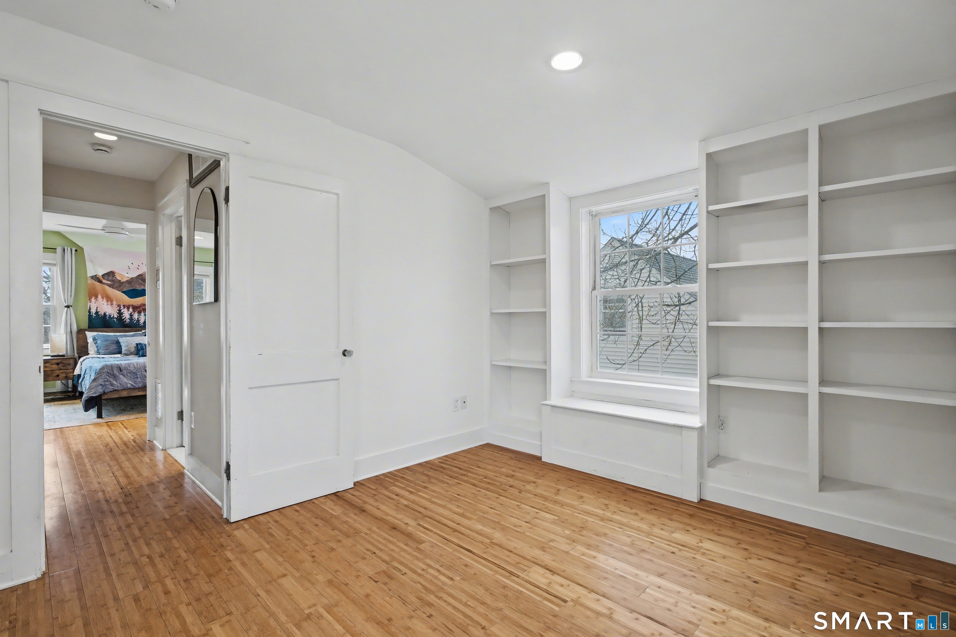 4 Dallas Street Hamden, CT 06514 - Photo 25 of 36