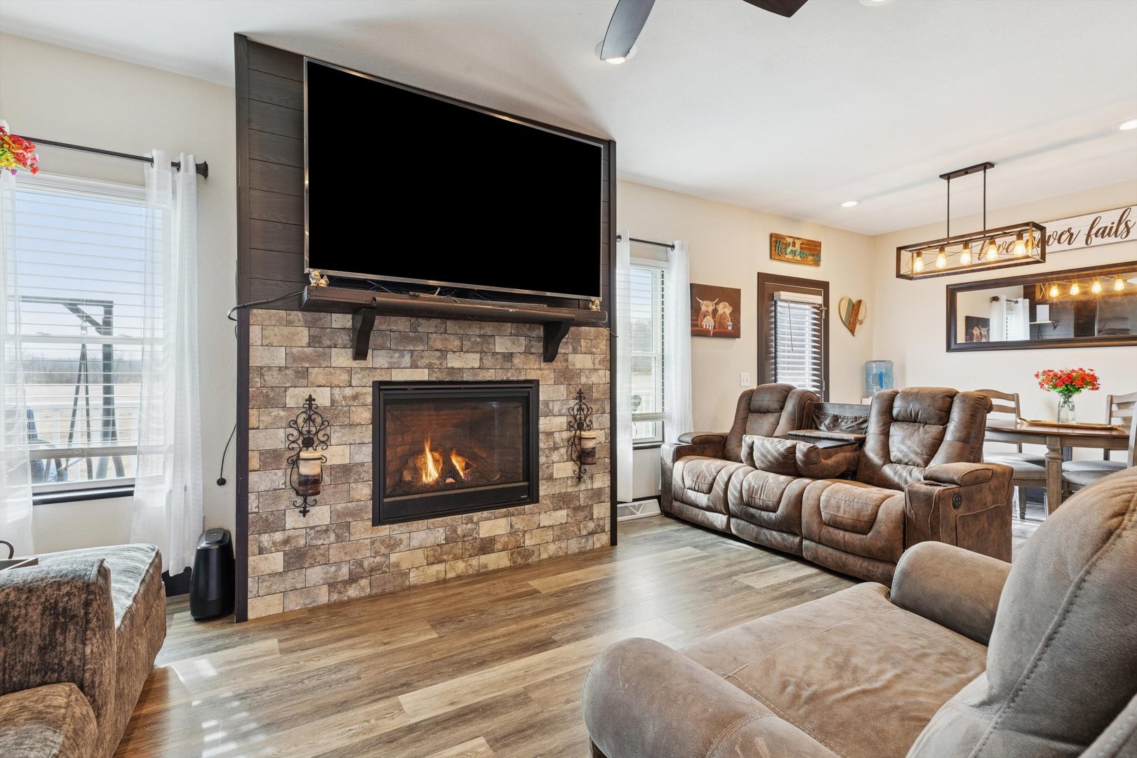 2451 Palmer Road Albany, IL 61230 - Photo 11 of 48