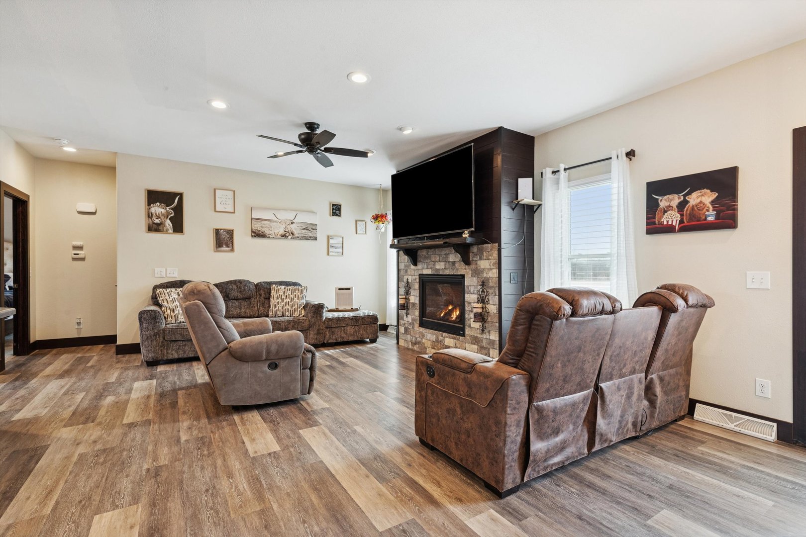 2451 Palmer Road Albany, IL 61230 - Photo 13 of 48